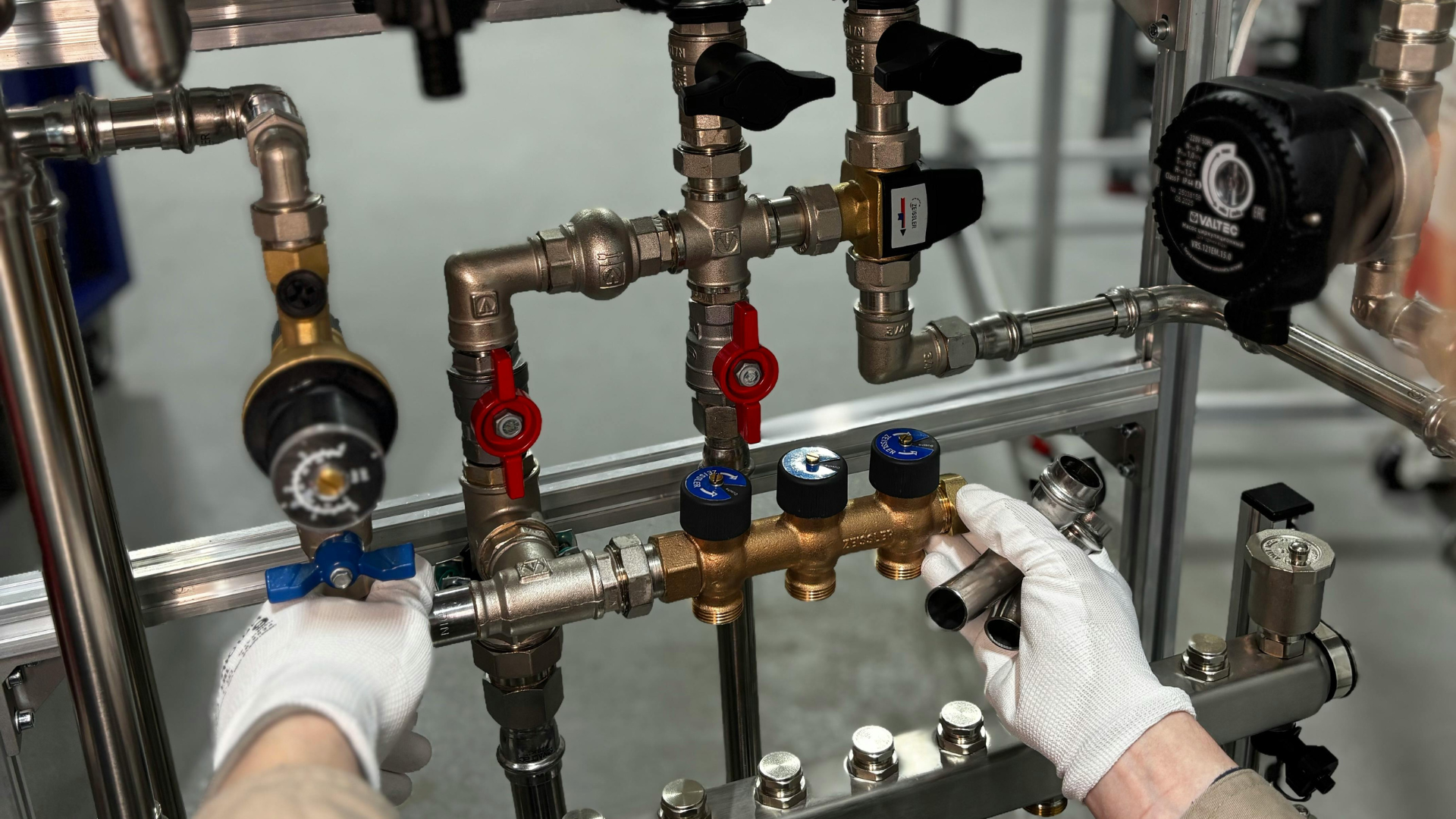 Field Service Engineer